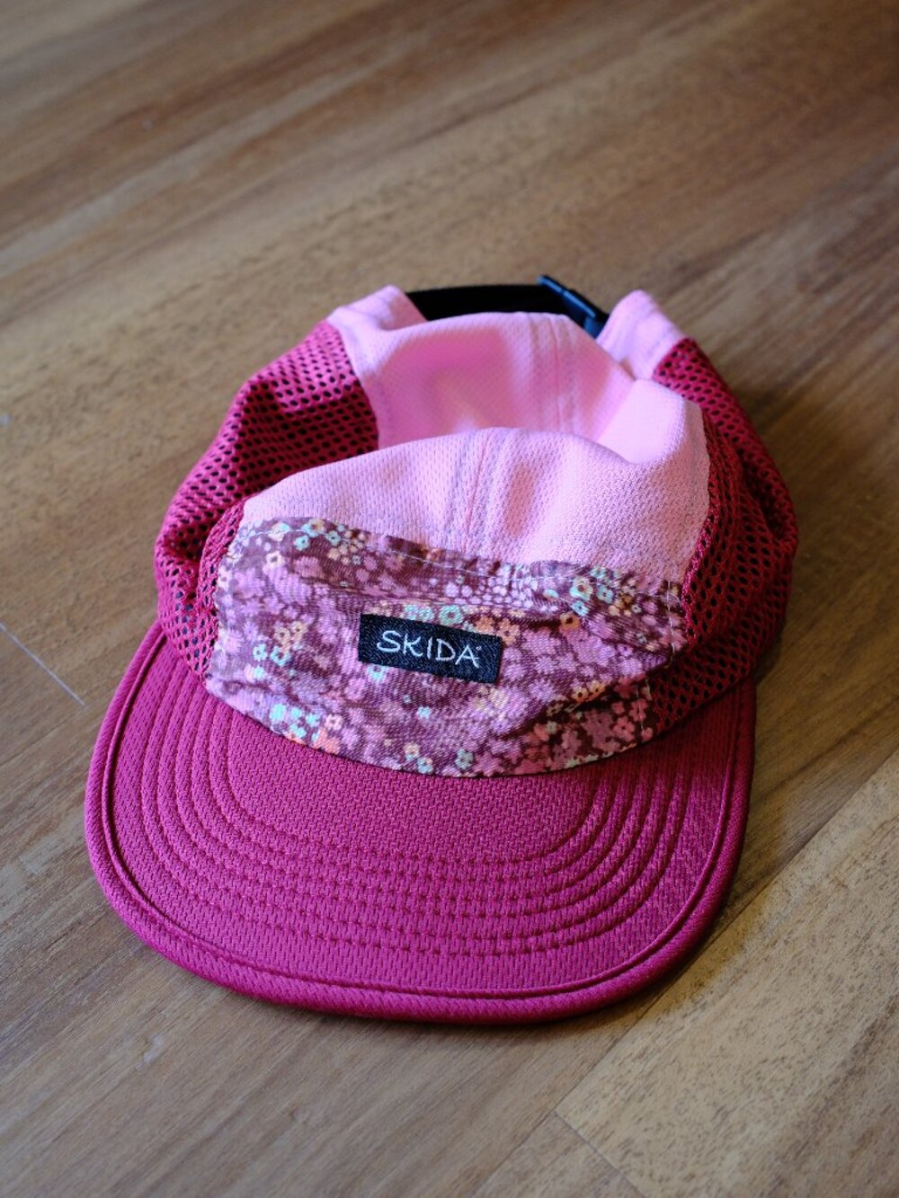 Skida Brimmed Mesh Hat